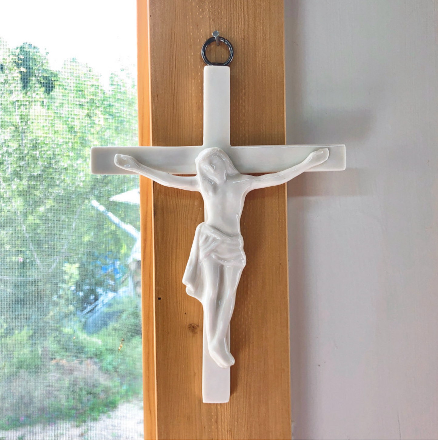 Ceramic Jesus Cross Wall Hanging - White