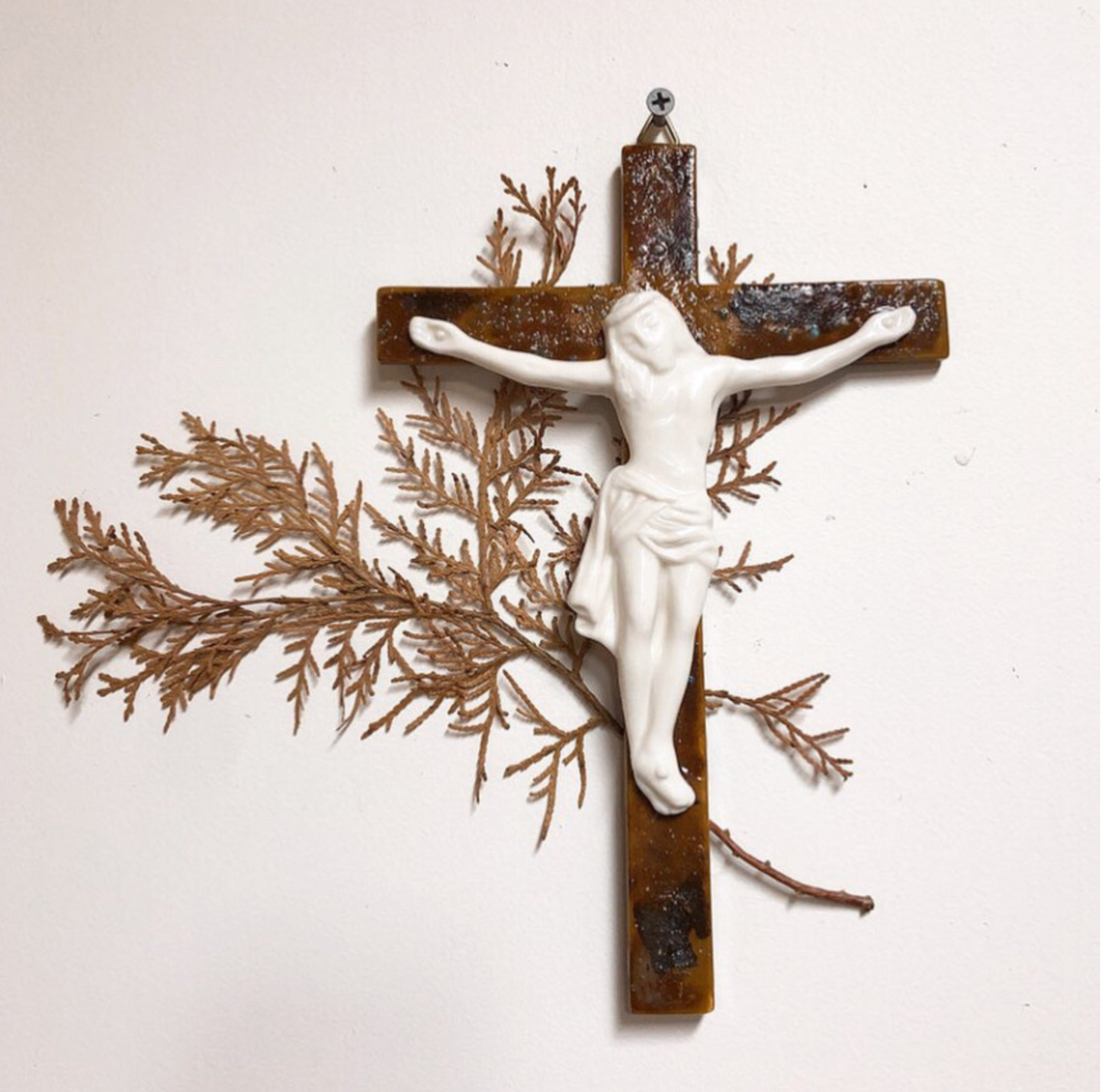 Universe Ceramic Jesus Cross Wall Hanging